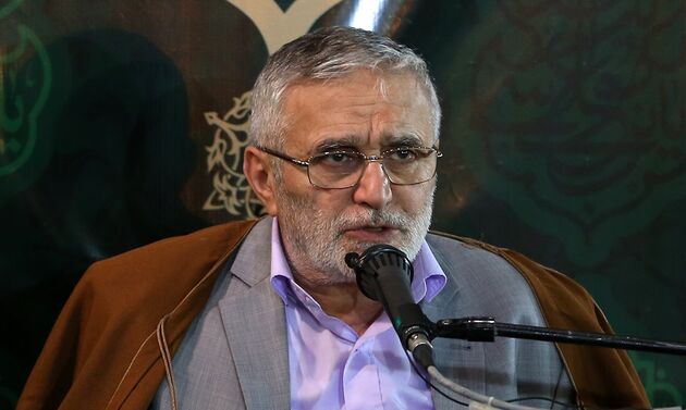 مراسم مناجات‌خوانی با نوای حاج منصور ارضی در مشهد مقدس