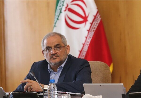 افزایش بیش از ۶۵ درصدی حقوق فرهنگیان از مهر ۹۸/ نحوه آغاز سال تحصیلی جدید