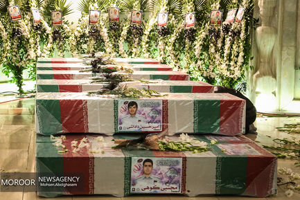 اقامه نماز و تشییع پیکر شهیدان آتش نشان در مصلی تهران 