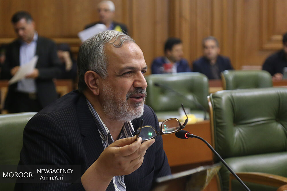 انتقاد عضو شورای شهر تهران نسبت به تعدیل خبرنگاران