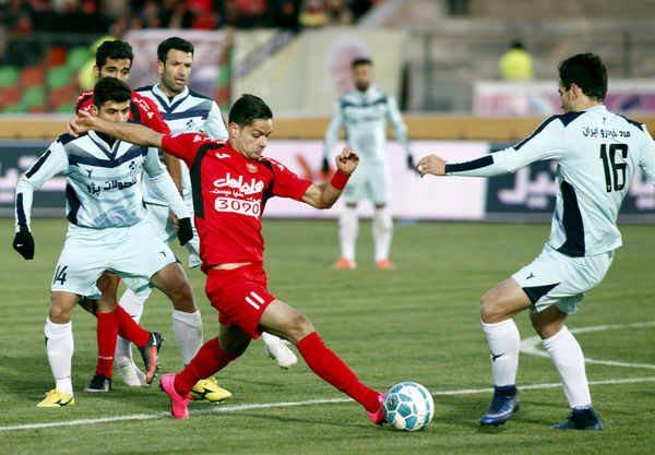 زمان بازی معوقه پرسپولیس و پیکان اعلام شد