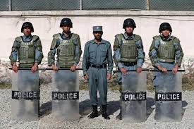 تسلیم شدن یک فرمانده پلیس در شمال افغانستان به همراه ۳۰ نفر از افرادش به طالبان