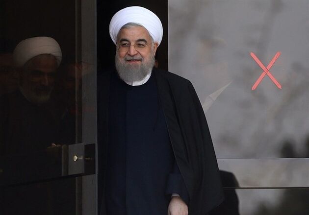 دکتر روحانی قهرمانی تیم ملی‌ وزنه‌برداری کشورمان در مسابقات قهرمانی آسیا را تبریک گفت
