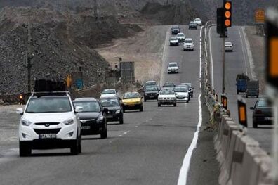 تردد روان در محور‌های هراز و فیروزکوه/ محورهای مسدود اعلام شد