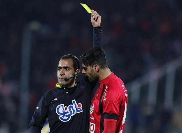اعتراف دپارتمان داوری به اشتباه‌های صالحی در بازی پرسپولیس