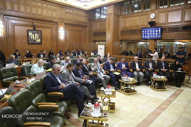 تصویب طرح تشویق و حمایت از گزارشگران فساد در شورای شهر