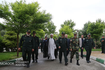 تجلیل از رزمندگان مدافع حرم