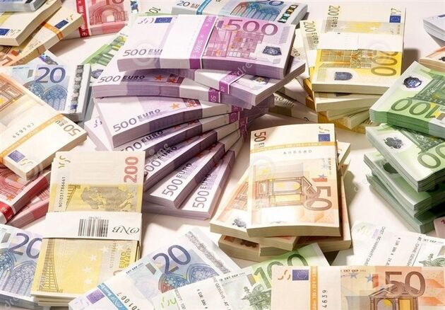 قیمت ارز در بازار آزاد امروز 4 خرداد 1402 مشخص شد +جدول