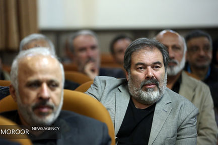 نشست هم‌اندیشی اصحاب فرهنگ و هنر در عرصه دفاع مقدس