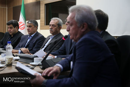 نشست وزیر پیشنهادی راه و شهر سازی با اعضای اتاق بازرگانی ایران