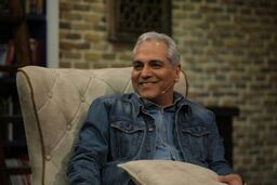 مهران مدیری از کشور خارج شد