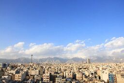 آسمان تهران صاف است