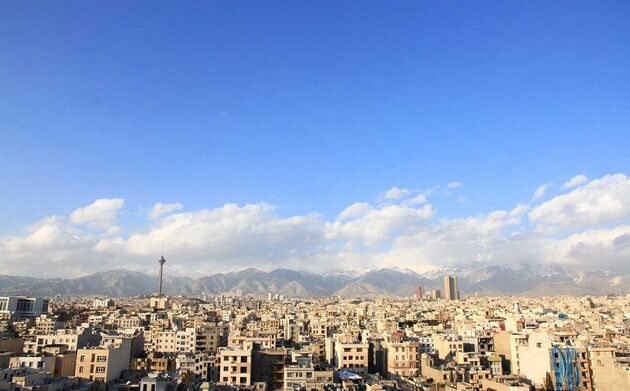 آسمان تهران صاف است