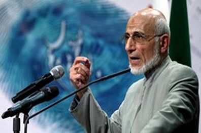 برای خروج کشور از رکود یک برنامه ضربتی و یک برنامه بلندمدت دارم/ امکانات مادی گسترده‌ای برای تبلیغات انتخاباتی نداریم