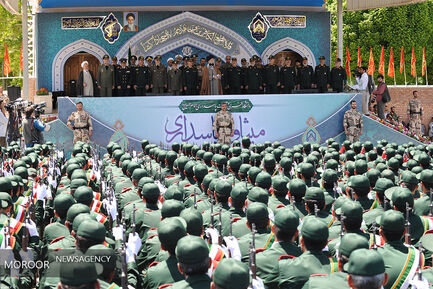 مراسم دانش‌آموختگی دانشجویان دانشگاه امام حسین علیه‌السلام