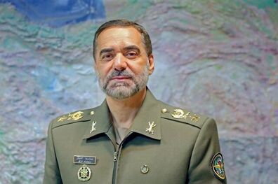 امیر سرتیپ آشتیانی هیچ صفحه رسمی در فضای مجازی ندارد