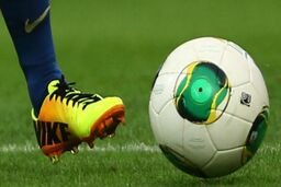 خوشه طلایی ساوه در آستانه صعود به لیگ آزادگان