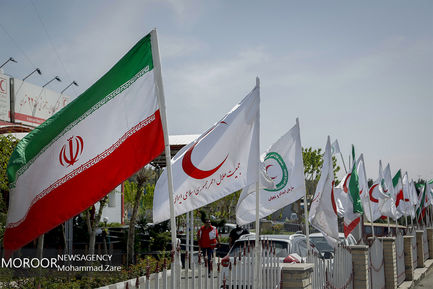 گشت هوایی جمعیت هلال احمر در روز طبیعت