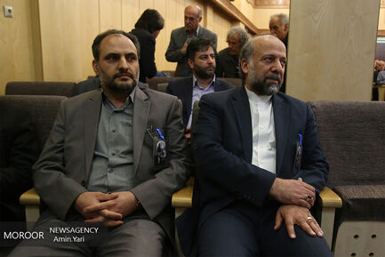 یادبود جمشید مشایخی