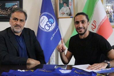 یزدانی دو ساله تمدید کرد