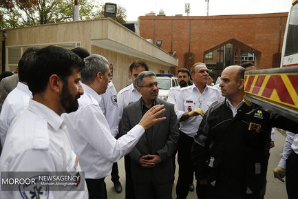 مصدومان حادثه واژگونی اتوبوس حامل زائران ایرانی