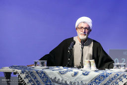 درگذشت داود فیرحی بر اثر ابتلا به کرونا