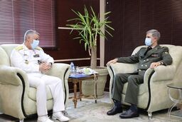عزم وزارت دفاع در ارتقا قدرت نیروی دریایی سپاه و ارتش راسخ و مستحکم است