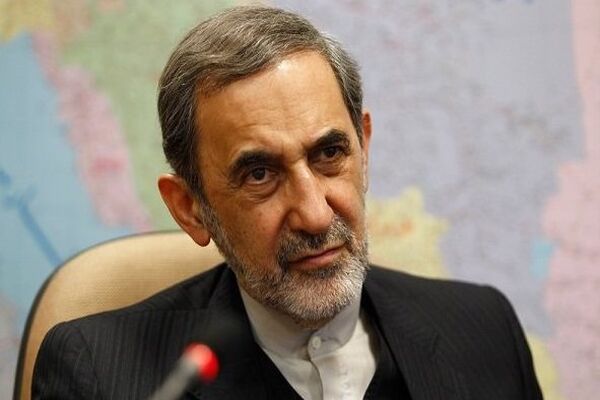 ولایتی حمله اخیر آمریکا و هم‌ پیمانانش به سوریه را محکوم کرد