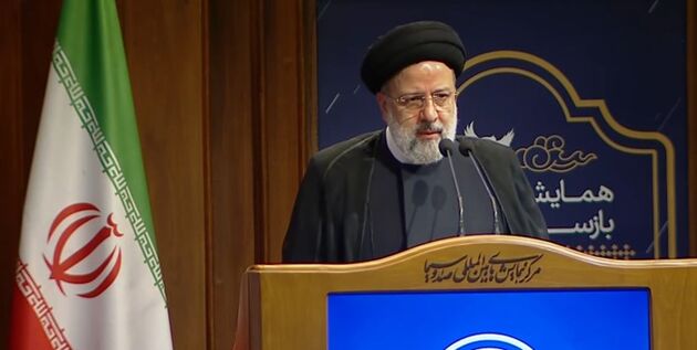 ظرفیت بانوان باید شناسایی و به جامعه معرفی شود