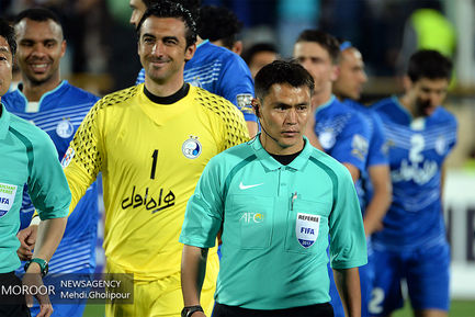 دیدار تیم های فوتبال استقلال ایران و الاهلی امارات