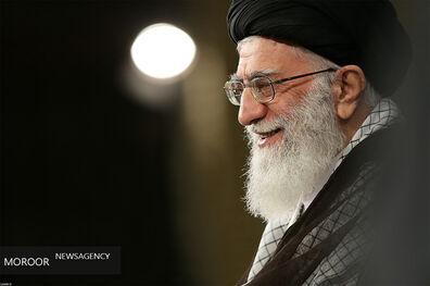 دیدگاه امام خامنه‌ای پیرامون نقش مردم در مشروعیت نظام سیاسی اسلام