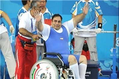 رجبی: خوشحالم یک ایرانی جای مرا گرفته است/ سیامند رحمان استثنا و اعجوبه وزنه‌برداری است