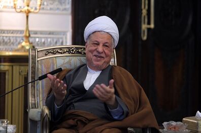 آیت الله هاشمی رفسنجانی از استوانه های نظام بود