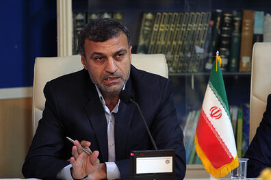 وزیر اقتصاد اگر به فکر کارگران بود به دروغ‌های استاندار گوش نمی‌داد/من یک نماینده مستقل هستم و به هیچ جناح و حزب خاصی وابسته نیستم