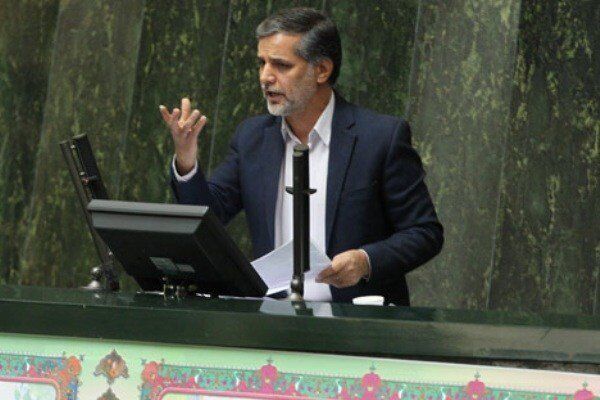  آقای رییس جمهور تو را به خدا به نخبگان خودمان توجه کنید
