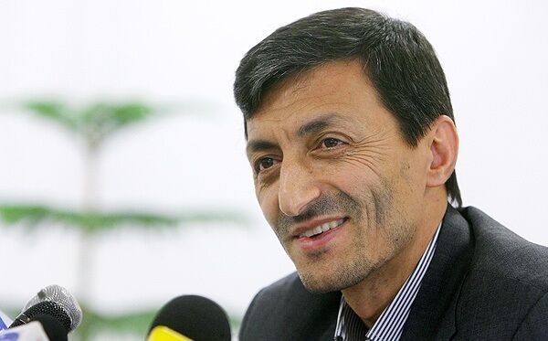 ۲۶ آمبولانس به مراکز درمانی مناطق محروم کشور اهدا شد