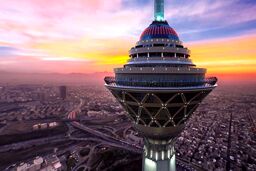 بازدید رایگان افراد دارای معلولیت از برج میلاد