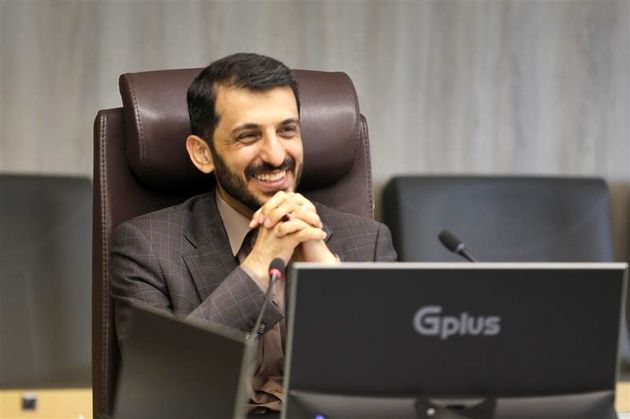 فولاد مبارکه بزرگترین صادرکننده غیرنفتی و اولین صادرکننده در زنجیره صنایع معدنی در سال 1402
