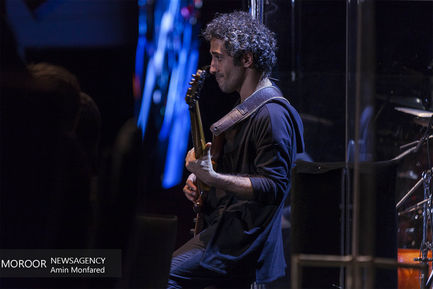 کنسرت علیرضا عصار در سالن میلاد نمایشگاه بین المللی تهران