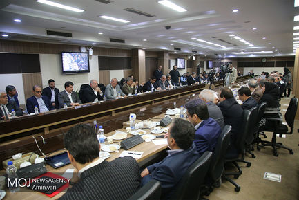نشست وزیر پیشنهادی راه و شهر سازی با اعضای اتاق بازرگانی ایران