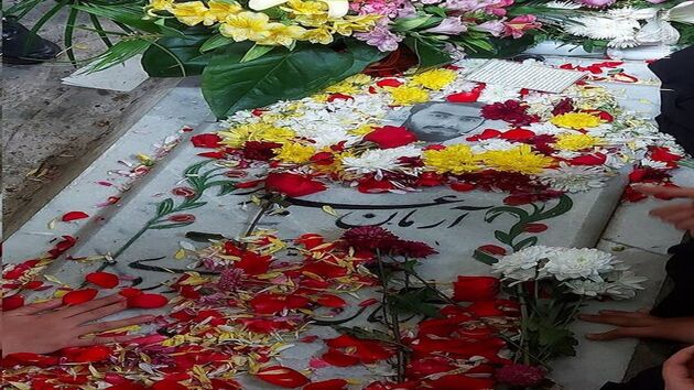 شهید علی‌وردی یک‌ماه قبل از شهادتش بر مزار خود نماز خوانده بود