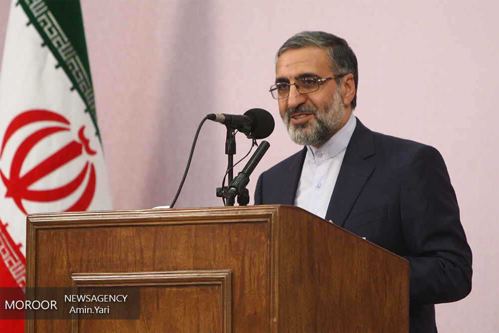 مردم شاهد محاکمه افراد مفسد هستند