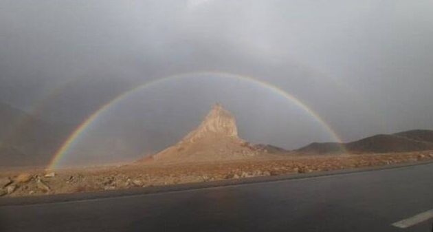 عکس/ رنگین کمان عقاب کوه یزد