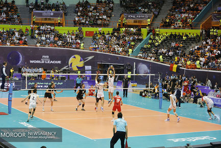 دیدار تیم‌های ملی ایران و بلژیک در لیگ جهانی والیبال