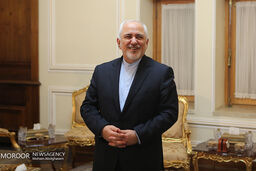 ظریف به مجلس می رود