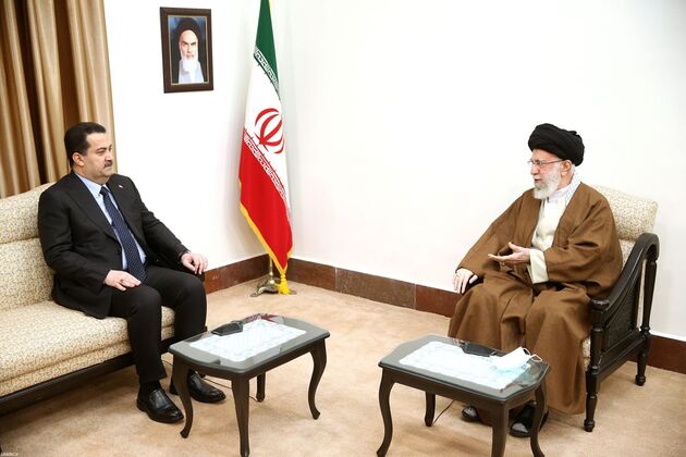 نخست‌وزیر عراق  با حضرت آیت‌الله خامنه‌ای  دیدار کرد