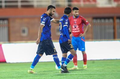 ساپینتو پشیمان شد، ارسلان ماندنی