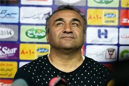 دست‌نشان از هدایت نفت آبادان برکنار شد