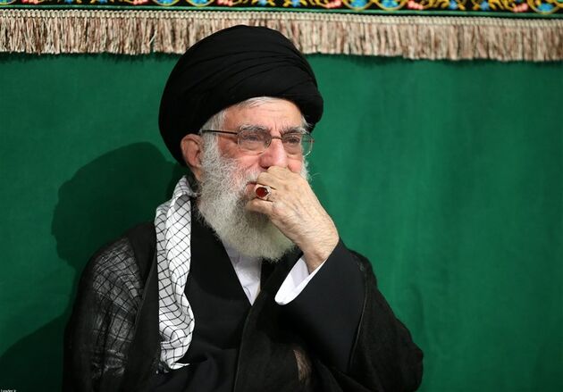 سخنرانی حجت الاسلام عالی و مداحی محمود کریمی در حسینیه امام خمینی