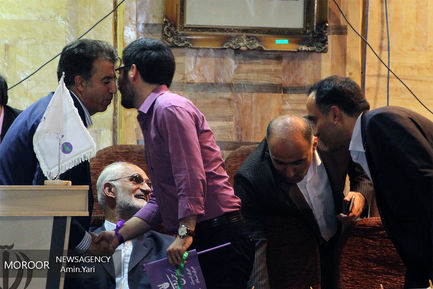همایش حامیان حسن روحانی در سالن شهدای هفتم تیر تهران